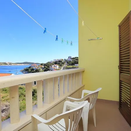 Ostricka Luka 17086c Apartamento Sevid